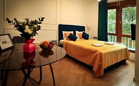 Mki Apartments - Chmielna 73 C B&B Warsaw City Center Apartment